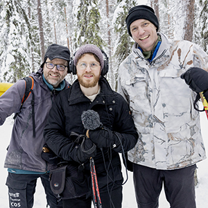 Hjalmar Laudon, Daniel Stjärna och Björn Ferry under en poddinspelning .Foto: Henrik Karmehag 