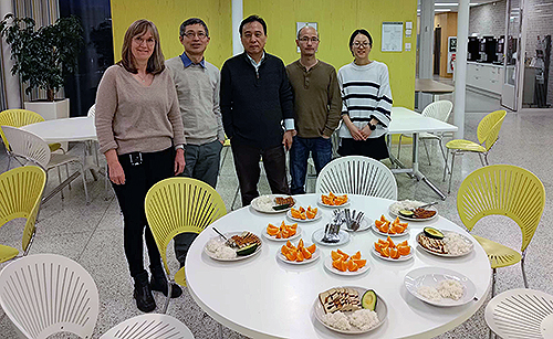 Foto på Anna Schnürer, Bo Liu, Zheng Fang, Yunkai Jin och Jia Hu.