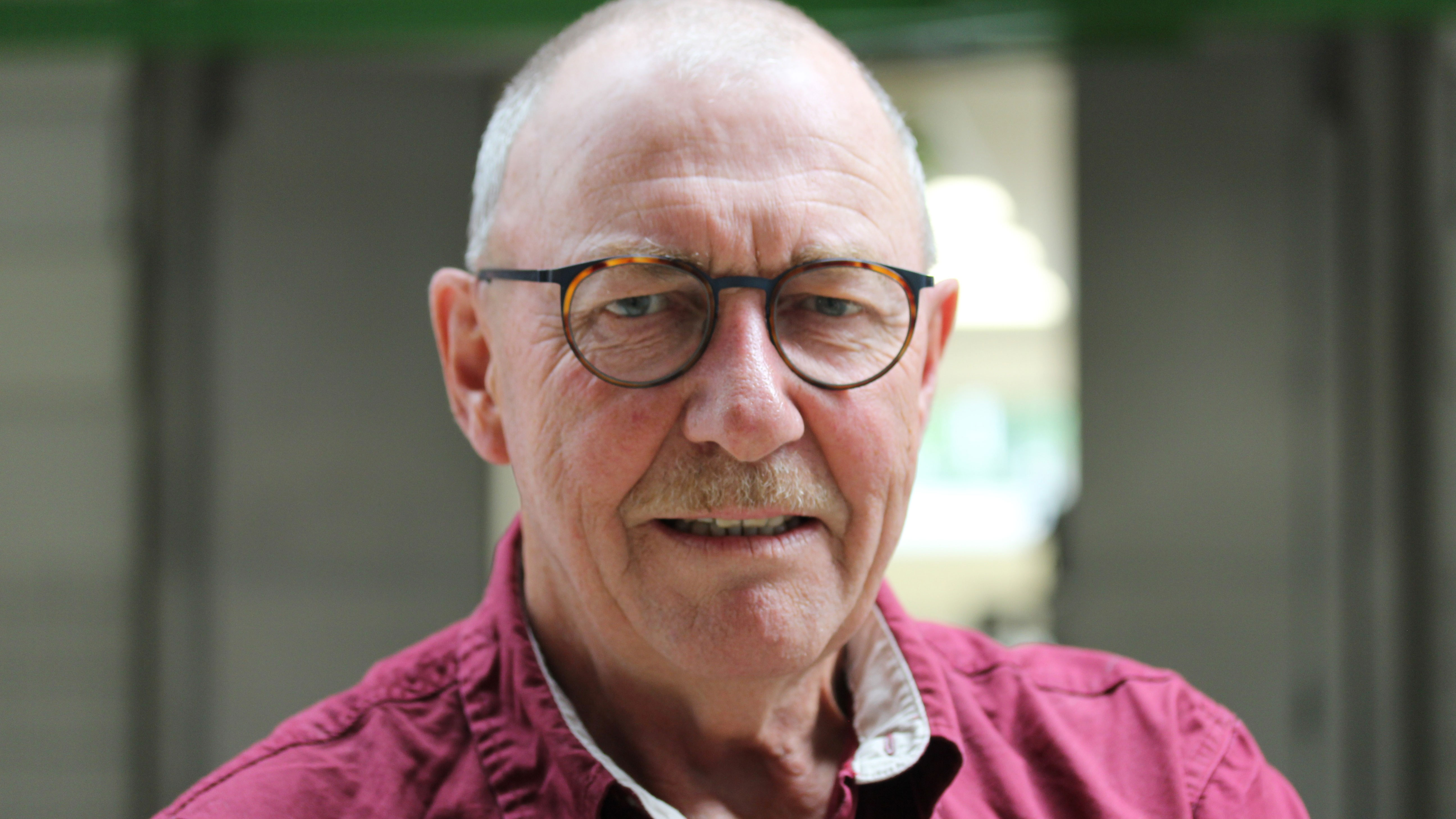 Main image of a middle-aged man.