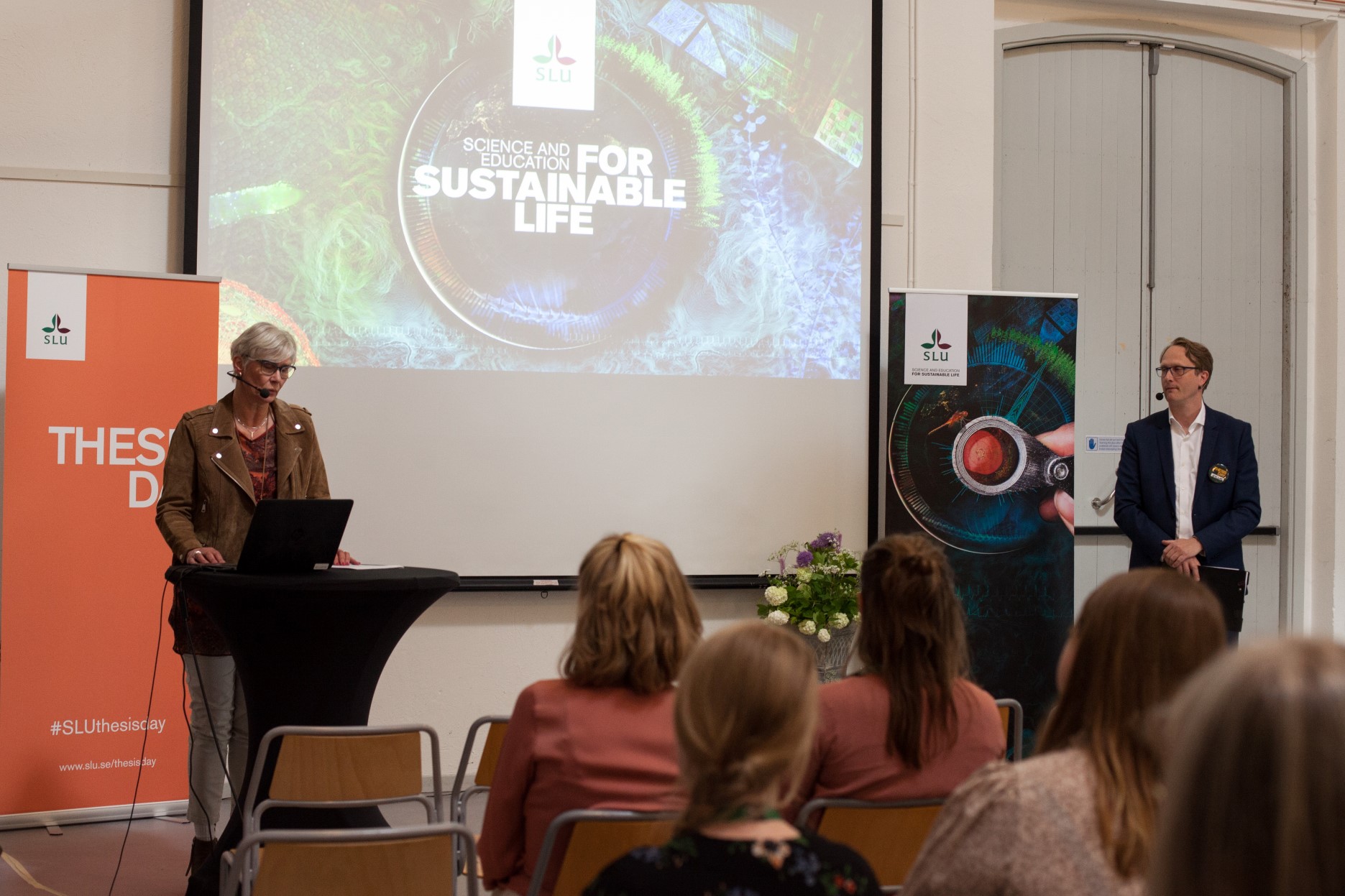 Christina Lunner Kolstrup and Niclas Östlund på Thesis Day. Foto: Johan Wahlgren